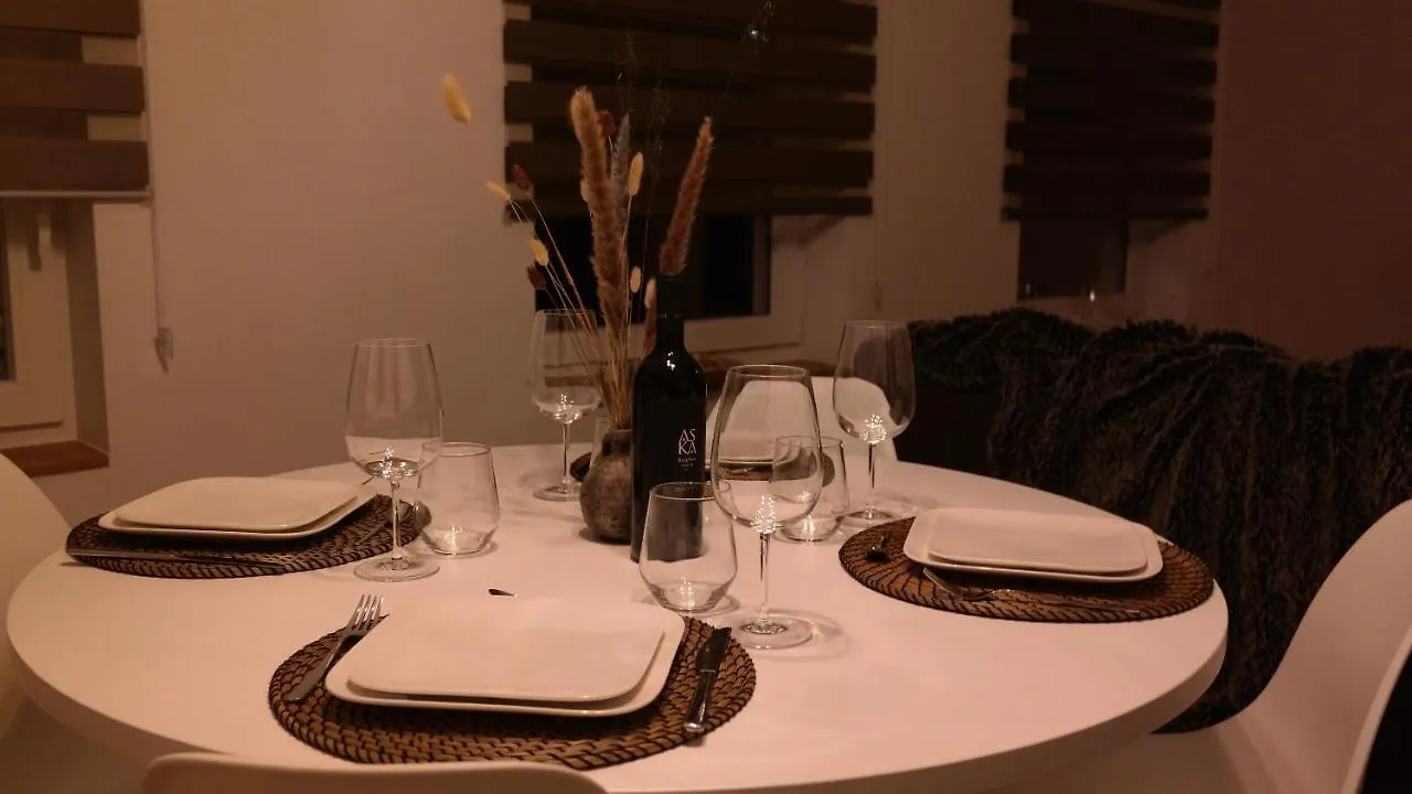 The Rooftop - A Trendy New Apartment With Airconditioning, Large Terrace & Free Parking Ostend 0*,